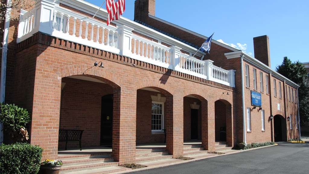 Old Colony Inn Alexandria | 1101 N Washington St, Alexandria, VA 22314, USA | Phone: (703) 739-2222