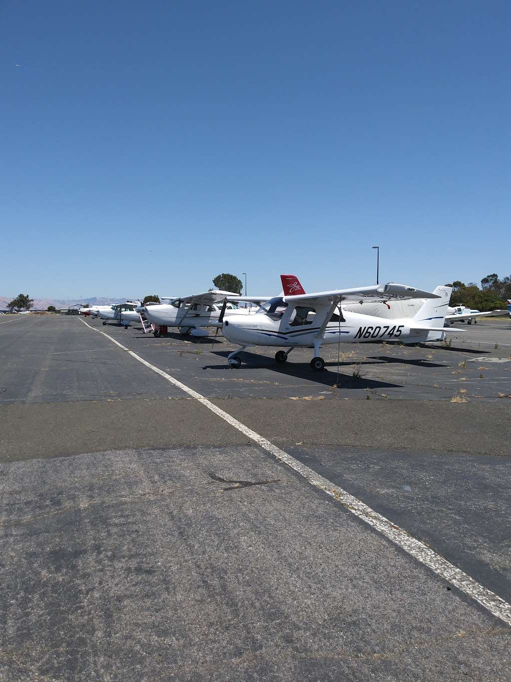 Stanford Flight School - Aircraft Location | Palo Alto Airport, 1925 Embarcadero Rd Palo Alto, Palo Alto, CA 94303 | Phone: (650) 858-2232