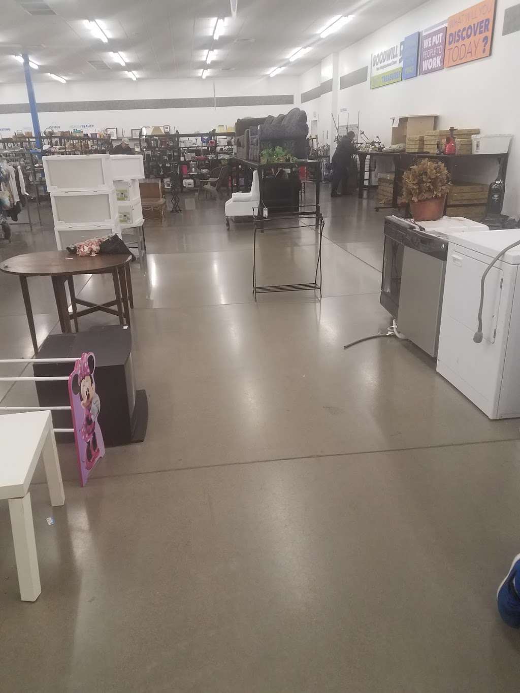 Goodwill | Tolleson, AZ 85353, USA