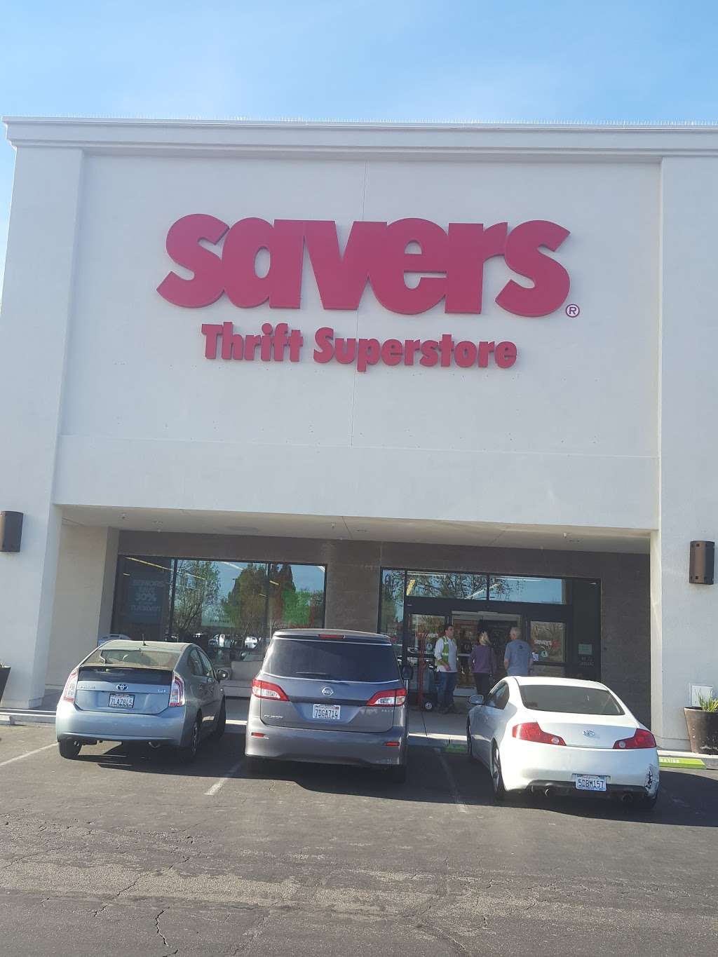 Savers | 154 Browns Valley Pkwy, Vacaville, CA 95688, USA | Phone: (707) 448-8760