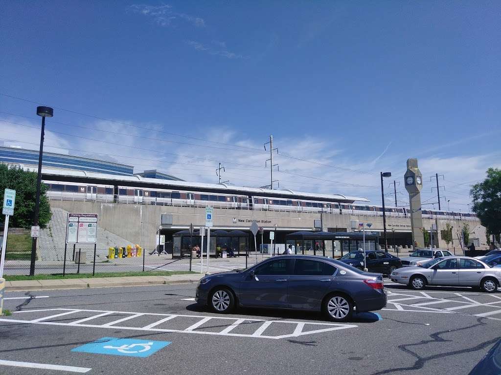 New Carrollton Amtrak Station | 4700 Garden City Dr, New Carrollton, MD 20784, USA