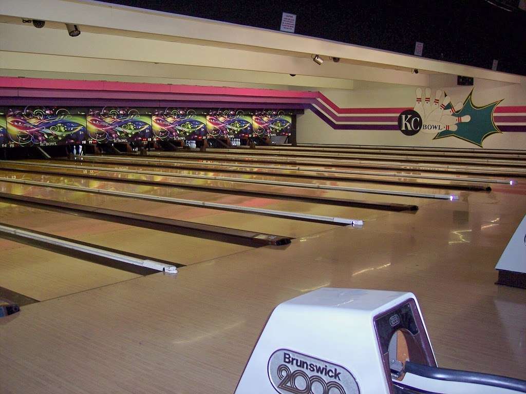 KC Bowl | 8201 State Ave, Kansas City, KS 66112 | Phone: (913) 299-1110