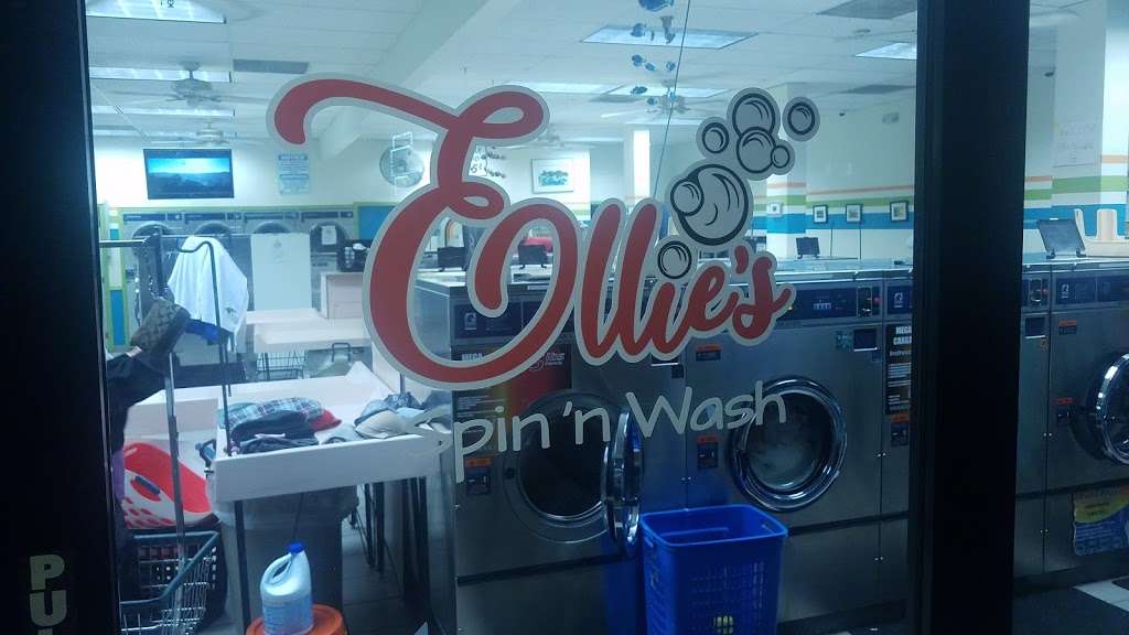 Ellies Spin n Wash | 940 N Green Bay Rd, Waukegan, IL 60085, USA | Phone: (847) 263-3834