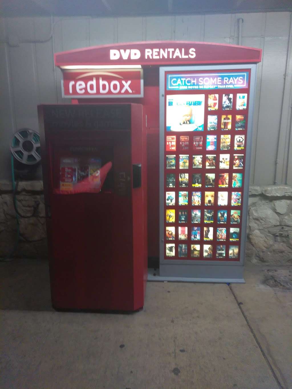 Redbox | 19849 Somerset Rd, Somerset, TX 78069, USA | Phone: (866) 733-2693