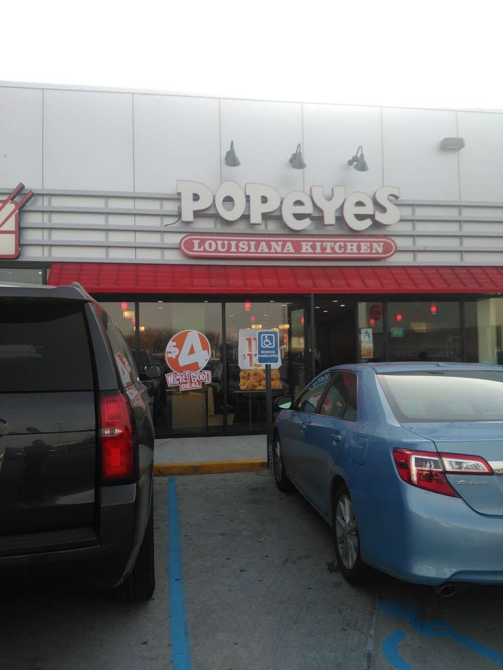 Throggs Neck Shopping Center | 815 Hutchinson River Pkwy, The Bronx, NY 10465, USA