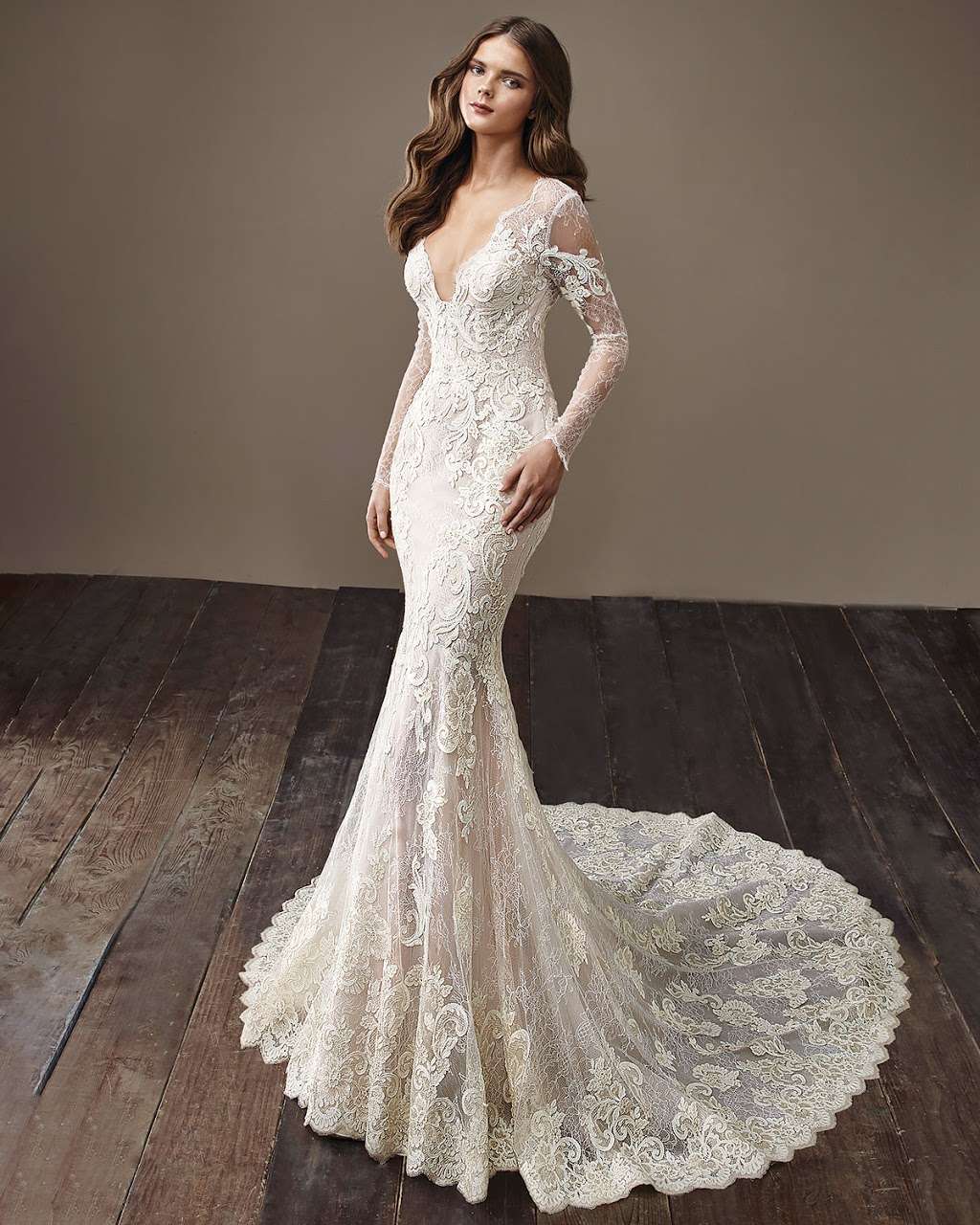 Mariée Bridal | 8100 E Indian School Rd, Scottsdale, AZ 85251, USA | Phone: (480) 946-4343