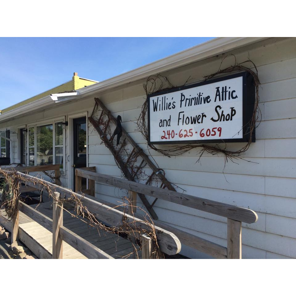 Willies Primitive Attic and Flower Shop | 83 W Main St, Hancock, MD 21750, USA | Phone: (240) 625-6059