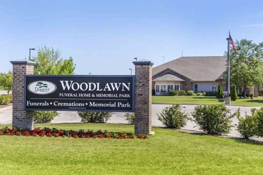 Woodlawn Funeral Home | 7750 Cermak Rd, Forest Park, IL 60130, USA | Phone: (708) 442-8500