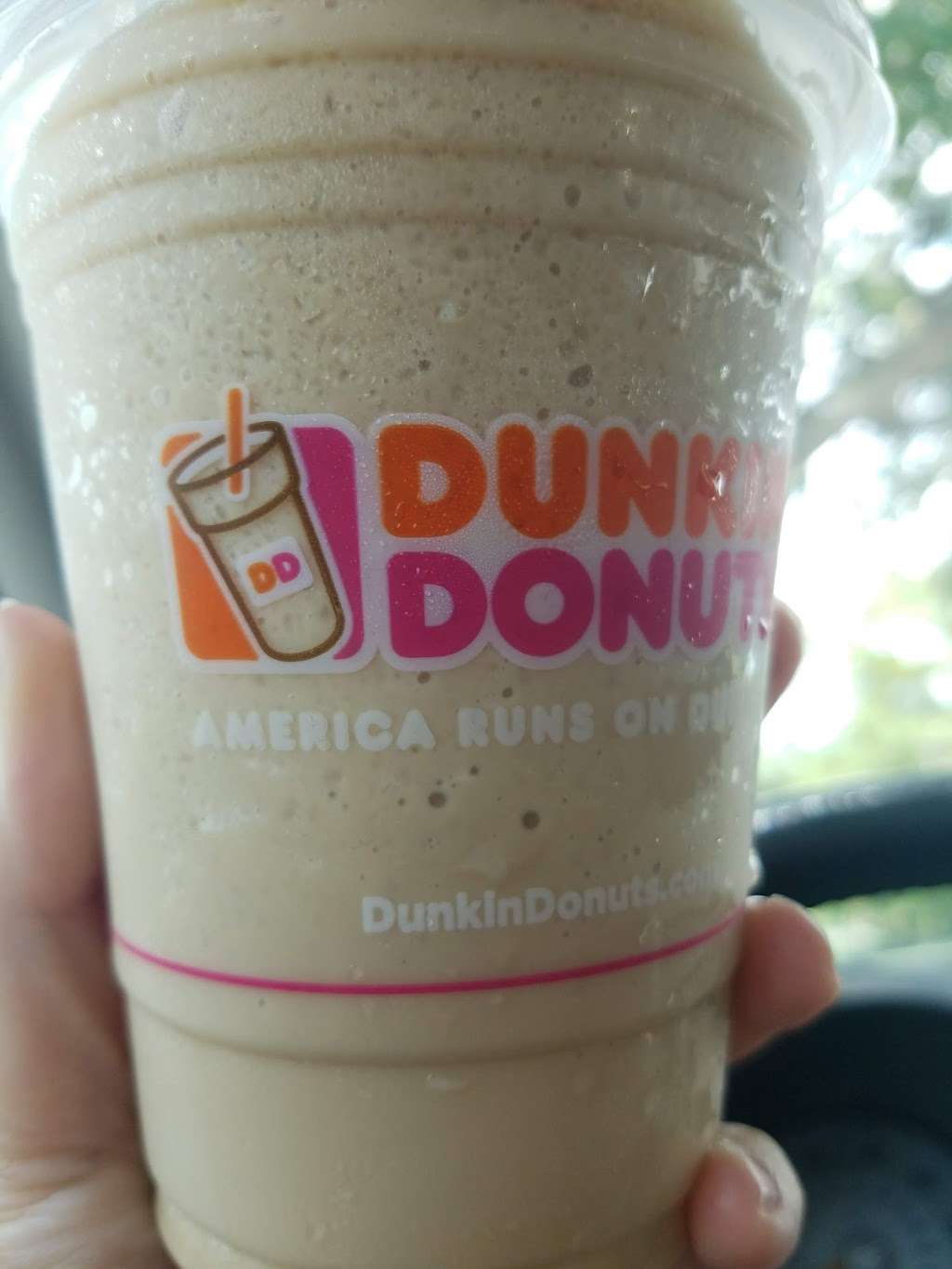 Dunkin | Florida Turnpike MM 299, Wildwood, FL 34785, USA | Phone: (352) 748-5100