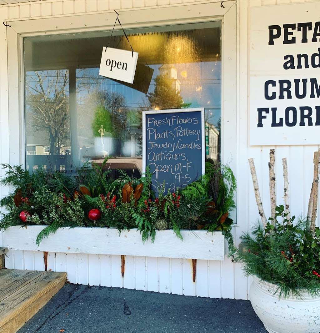 Petal and Crumb | 1 Milford St, Upton, MA 01568, USA | Phone: (508) 330-7448