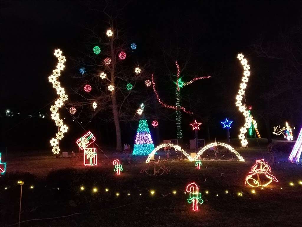 Clearbrook Park Christmas Lights 2021