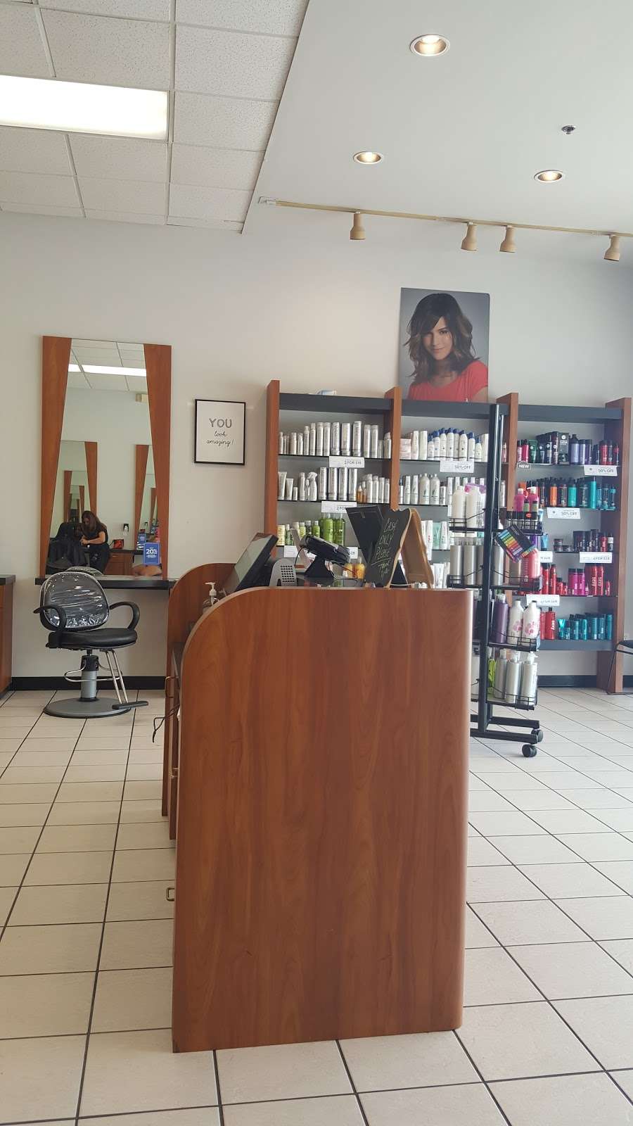 TGF Hair Salon | 255 E Basse Rd, San Antonio, TX 78209, USA | Phone: (210) 930-0100