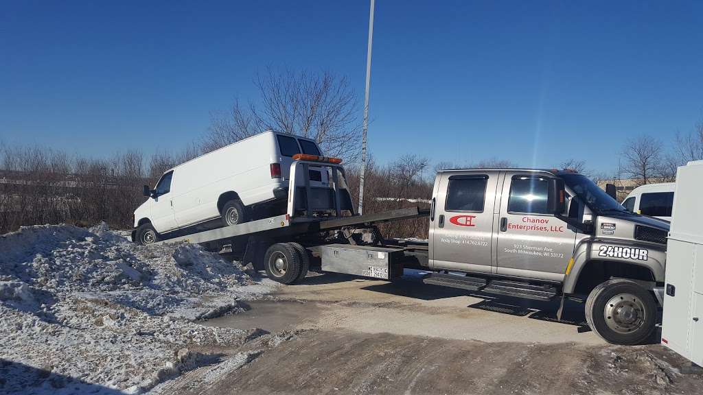 Chanov Enterprises LLC. Towing & Auto Body Shop | 923 Sherman Ave, South Milwaukee, WI 53172, USA | Phone: (414) 736-0233