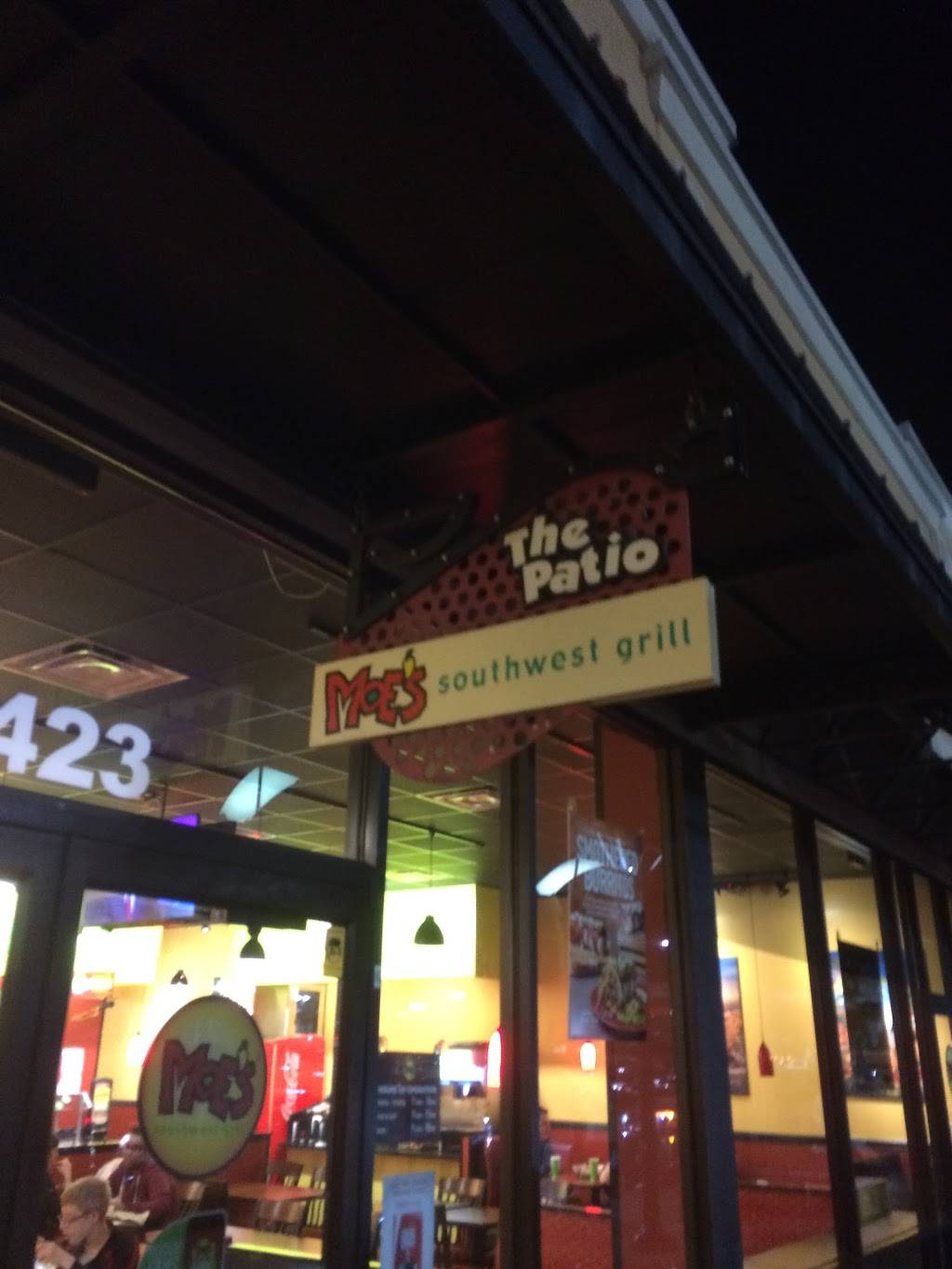 Moes Southwest Grill | 423 N Alafaya Trail, Orlando, FL 32828, USA | Phone: (407) 630-6611