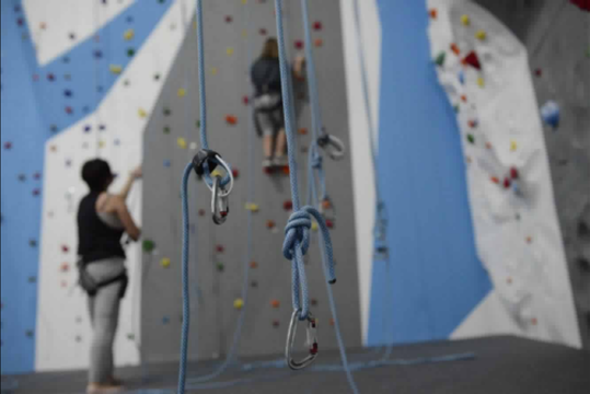 CLIMB Woodlands Indoor Rock Climbing & Team Building | 7515 Oak Bluff Dr suite c, Magnolia, TX 77354, USA | Phone: (832) 521-3131