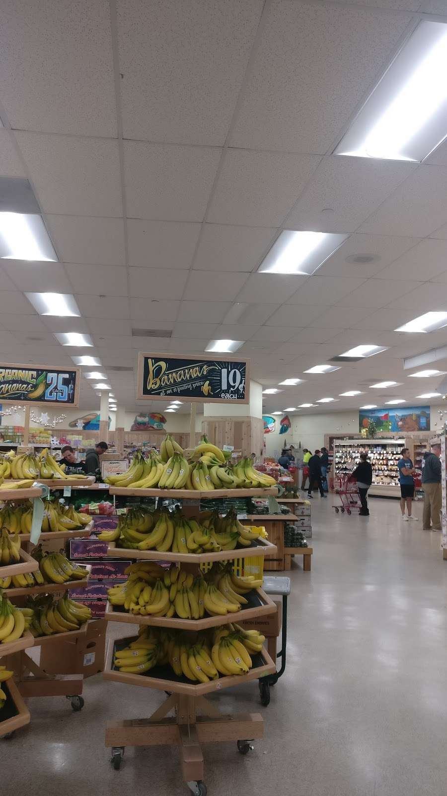 Trader Joes | 8657 Villa La Jolla Dr, La Jolla, CA 92037, USA | Phone: (858) 546-8629