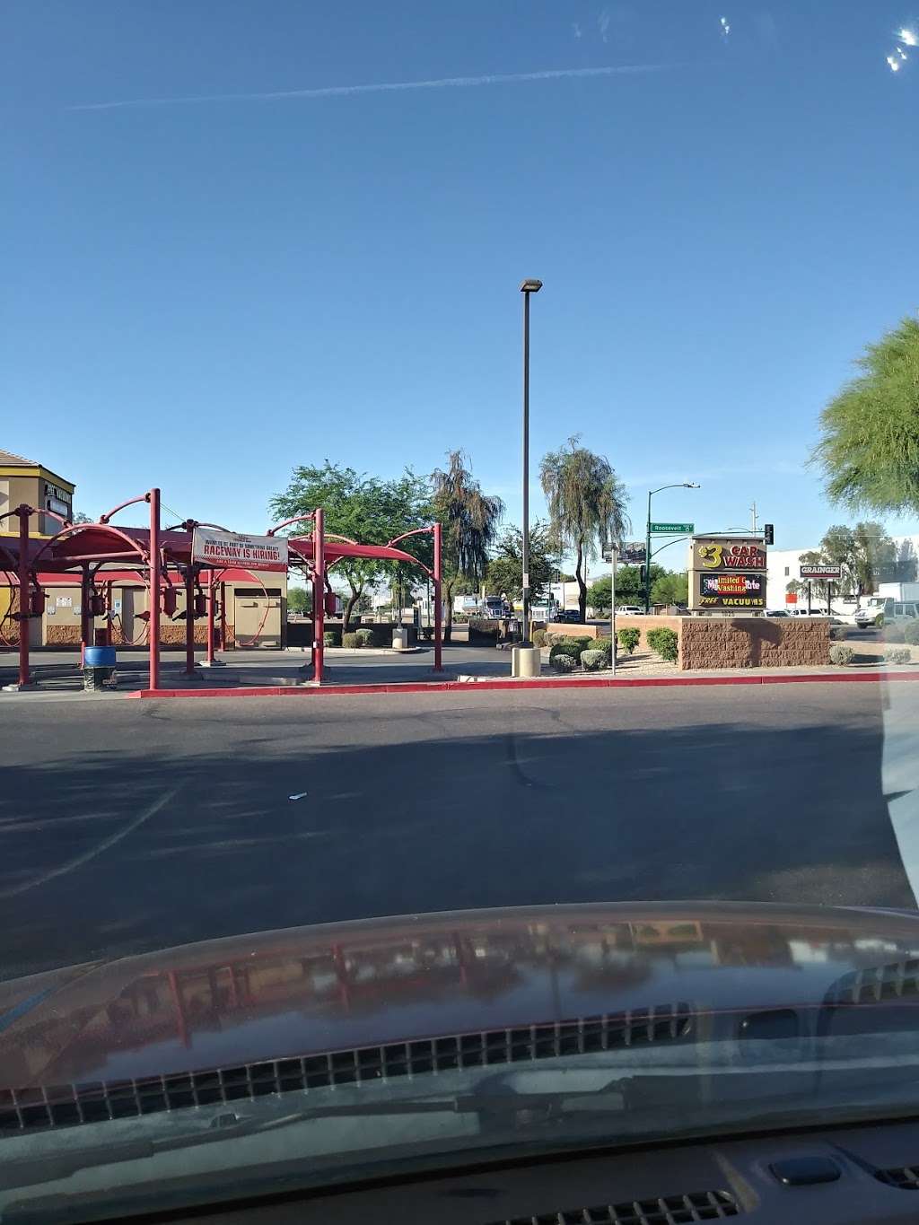 Raceway Car Wash | 1025 N 51st Ave, Phoenix, AZ 85043, USA | Phone: (602) 900-1731