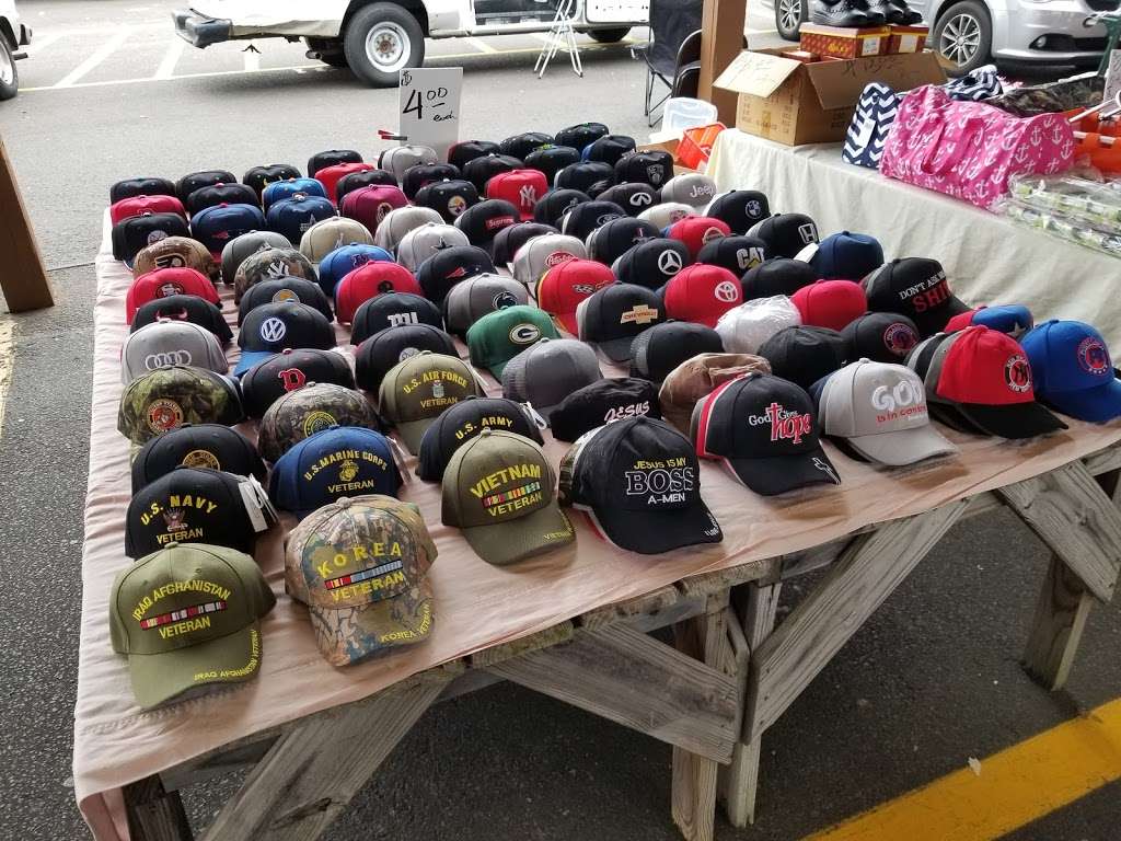 Flea Market | 2917-2921 US-206, Columbus, NJ 08022, USA