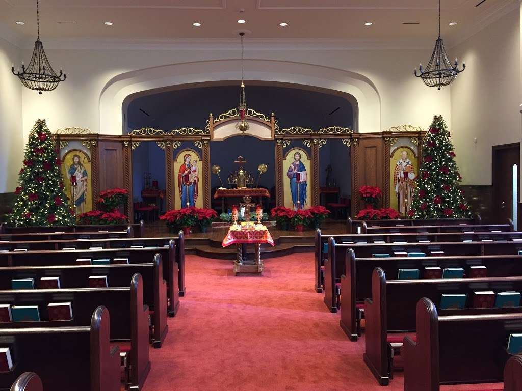 St Nicholas Catholic Church | 13 Pembroke Rd, Danbury, CT 06811, USA | Phone: (203) 743-1106