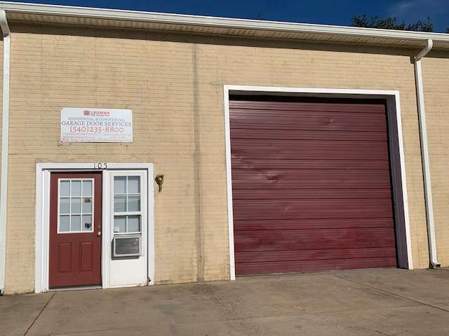 Legman USA Garage Door LLC | 21 Commerce Pkwy Ste #105, Fredericksburg, VA 22406, USA | Phone: (540) 235-8800