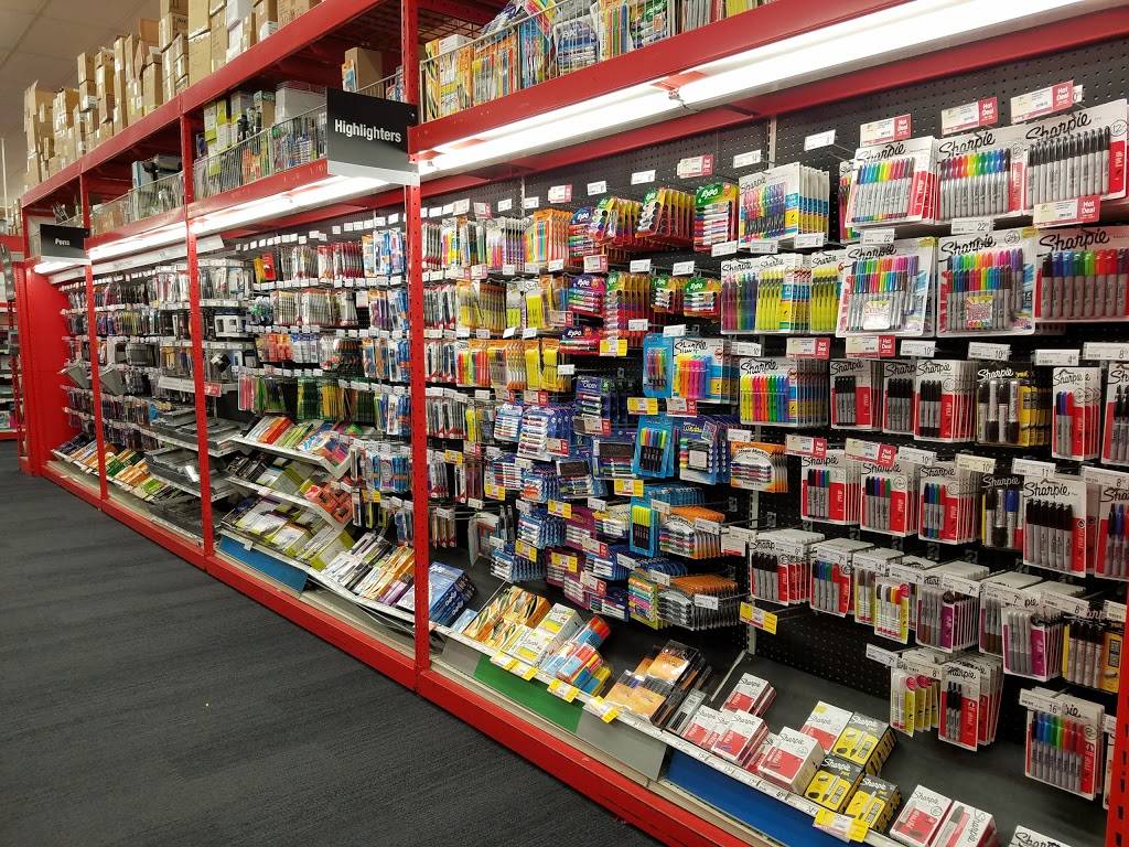 Staples | 300 Main St, Madison, NJ 07940, USA | Phone: (973) 236-0800