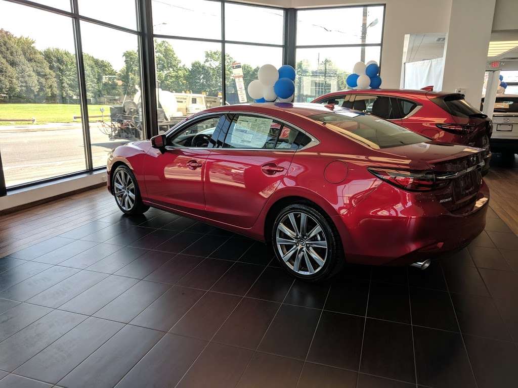 Mazda of Valley Stream | 676 W Merrick Rd, Valley Stream, NY 11580 | Phone: (516) 285-0505