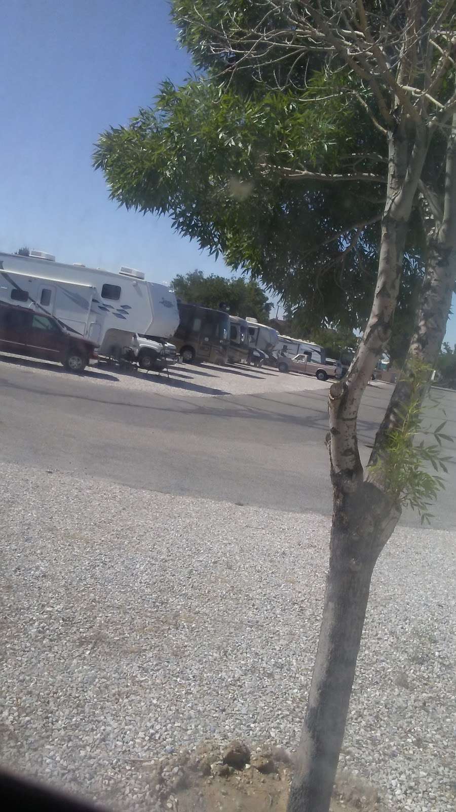 Adelanto RV Park | 11301 Air Expy, Adelanto, CA 92301 | Phone: (760) 246-7775