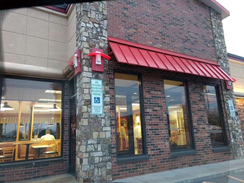 Wendys | 1210 U.S. Hwy 70 SW, Hickory, NC 28602, USA | Phone: (828) 327-3434