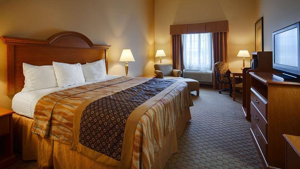 Best Western Plus New Caney Inn & Suites | 22033 US-59, New Caney, TX 77357, USA | Phone: (281) 354-7222