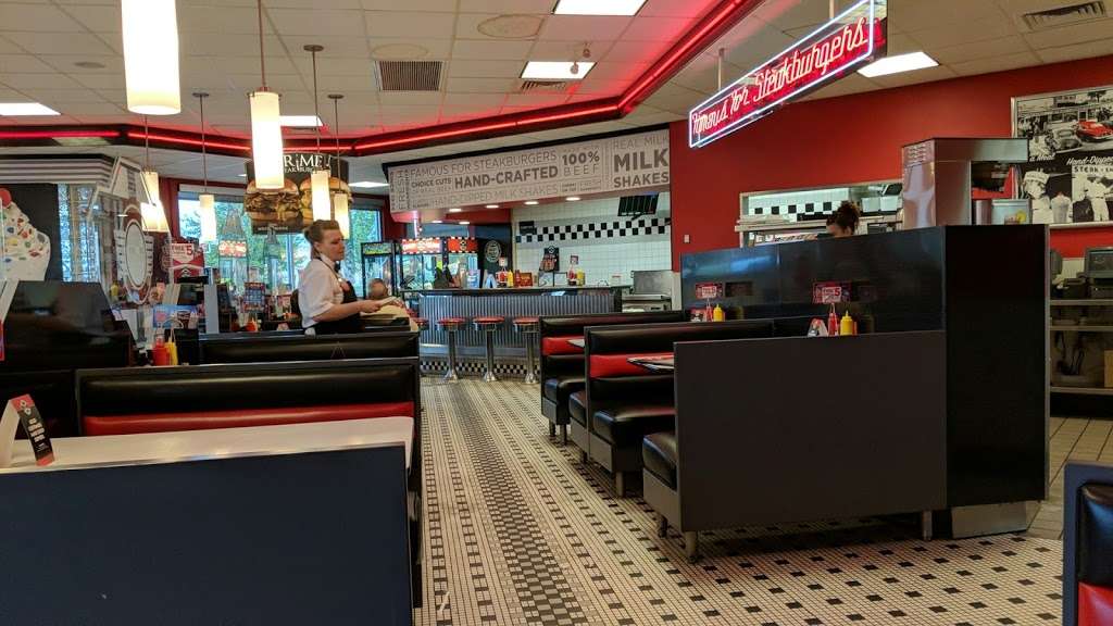 Steak n Shake | 200 Meijer Dr, Lafayette, IN 47905, USA | Phone: (765) 447-3375