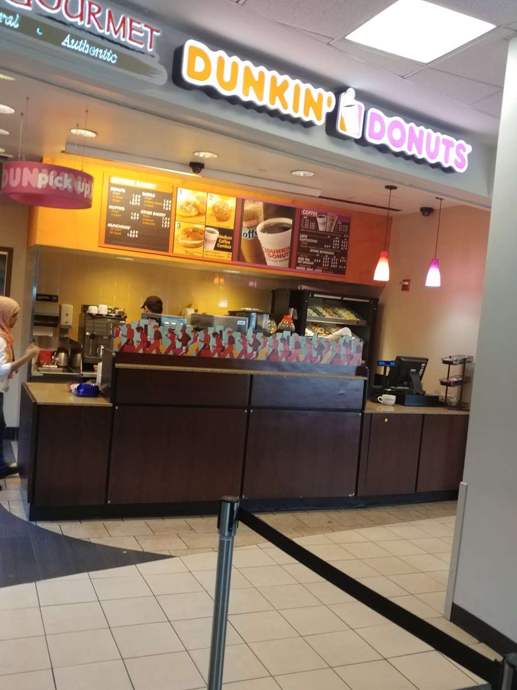 Dunkin Donuts | 45020 Aviation Dr, Chantilly, VA 20151