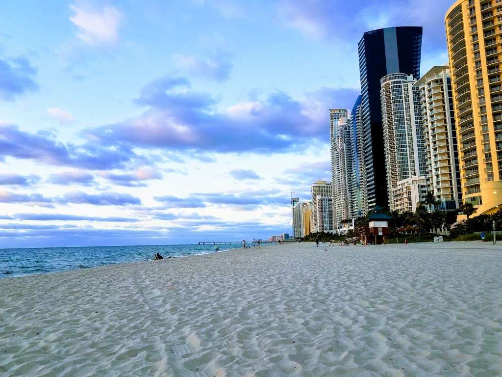 Samson Oceanfront Park | 17425 Collins Ave, Sunny Isles Beach, FL 33160, USA | Phone: (305) 792-1706