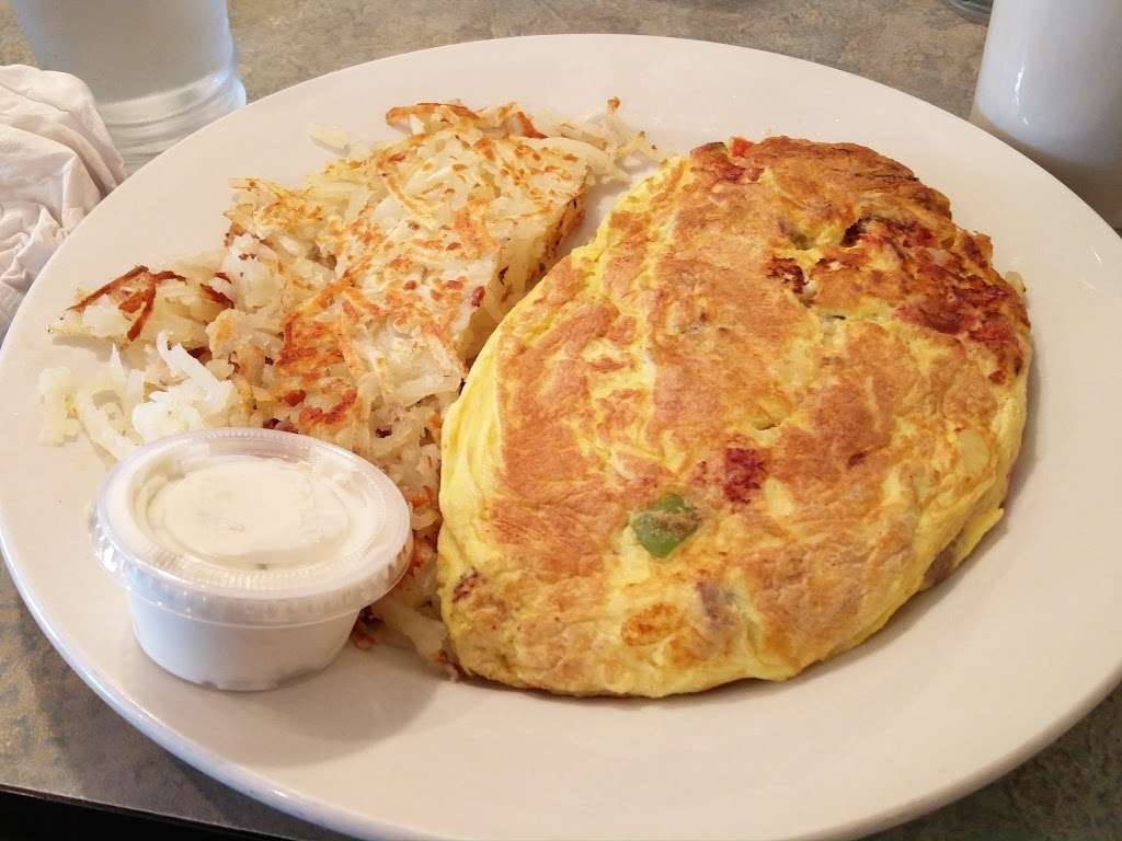 Des Plaines Pancake House | 1769 Miner St, Des Plaines, IL 60016, USA | Phone: (847) 299-6601