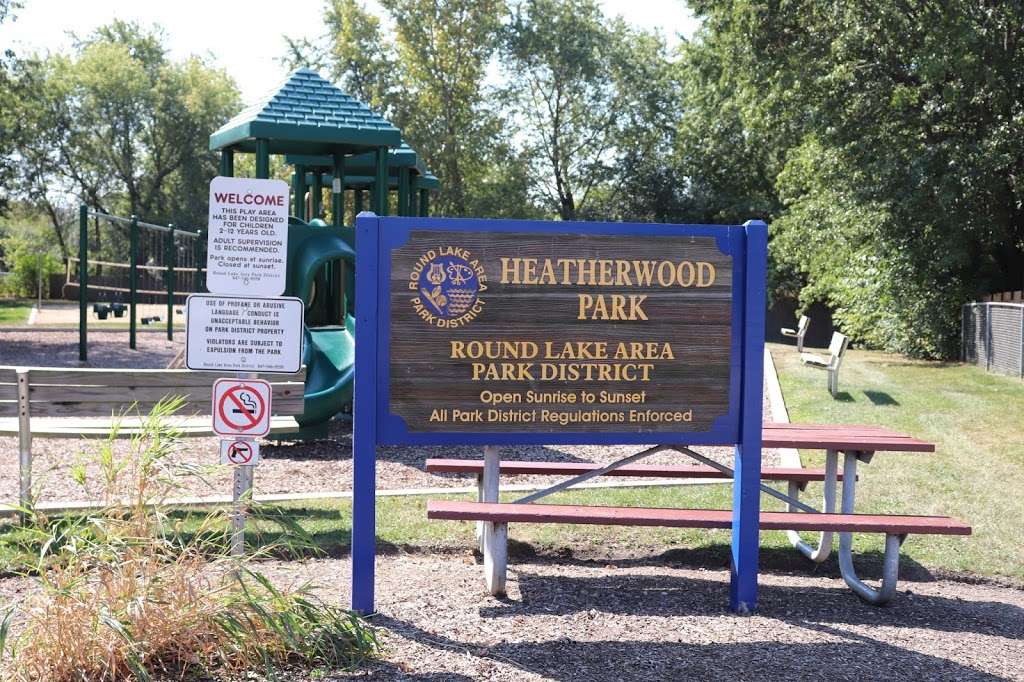Heatherwood Park - Round Lake Area Park District | 920 Carriage Ct, Round Lake Beach, IL 60073, USA | Phone: (847) 546-8558