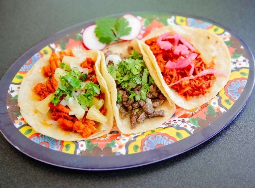 Mexas Tacos | 8788 Vineland Ave, Orlando, FL 32821, USA | Phone: (407) 560-0773