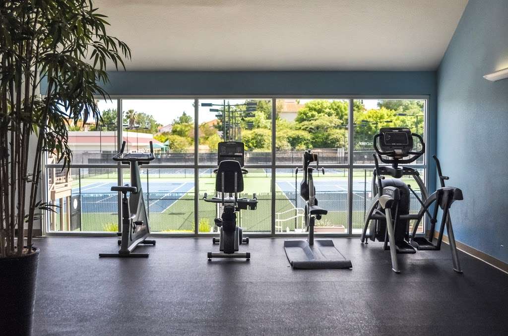 In-Shape Health Clubs - gym  | Photo 7 of 10 | Address: 3446 Browns Valley Rd, Vacaville, CA 95688, USA | Phone: (707) 446-2350