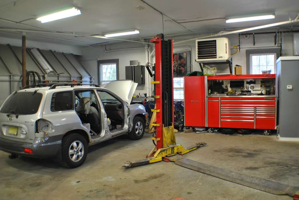 Taylored Auto Body & Service | 1145, 121 W Main St, Boonton, NJ 07005 | Phone: (973) 794-6122