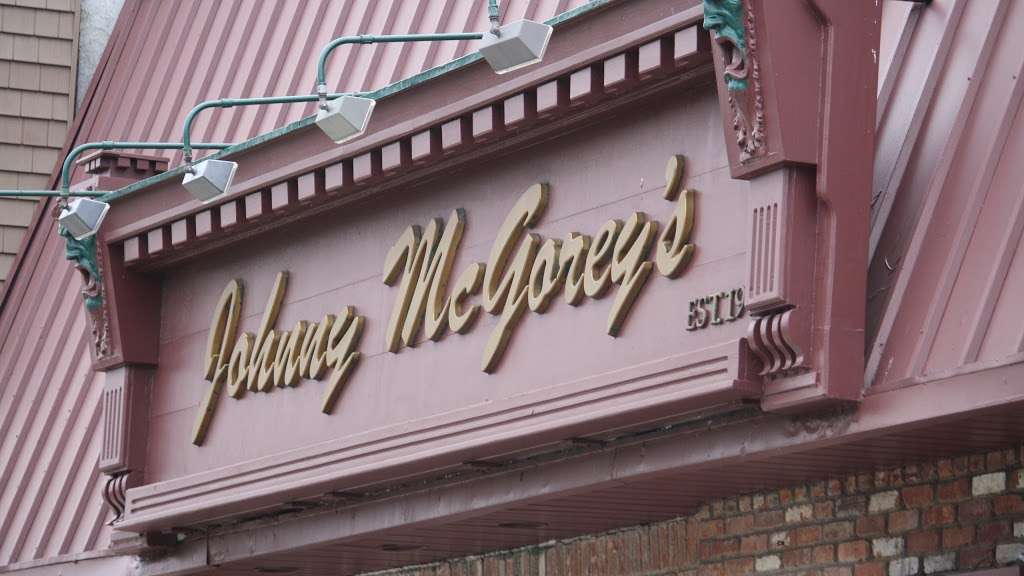 Johnny McGoreys Pub | 131 Front St, Massapequa Park, NY 11762, USA | Phone: (516) 797-8584