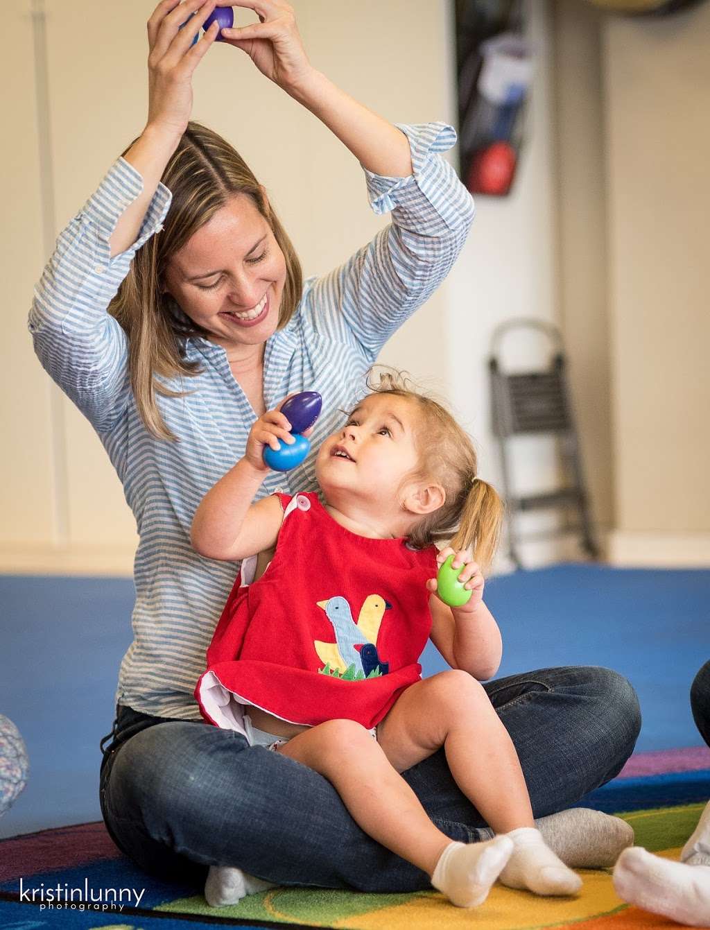 Sing Dance Play early childhood music classes in Marin | 5420 Nave Dr, Novato, CA 94949, USA | Phone: (415) 419-7454