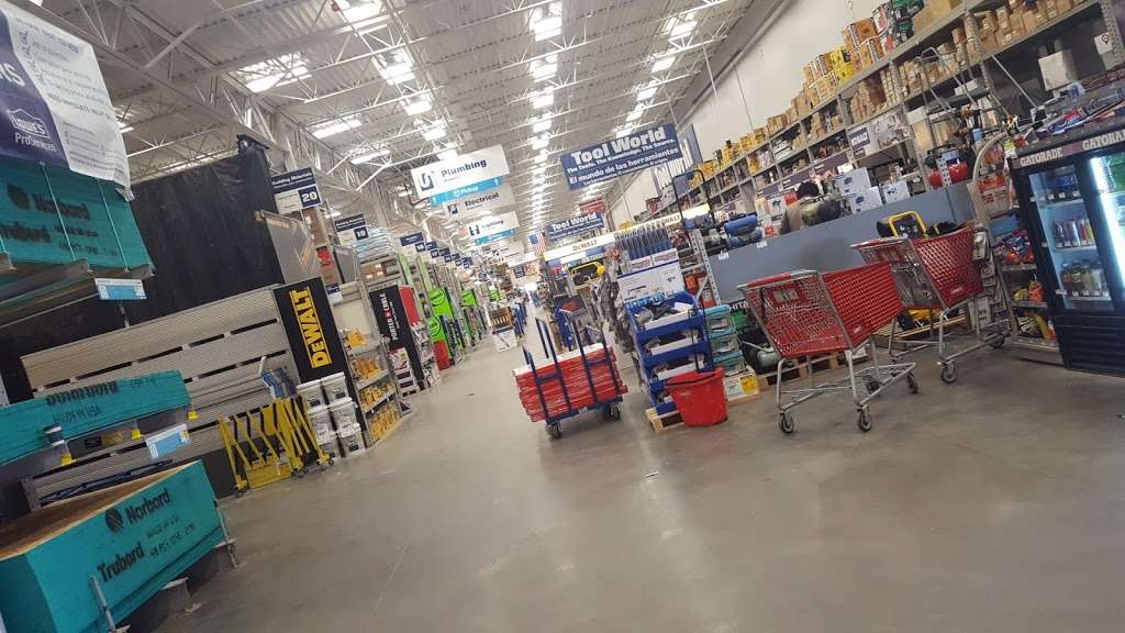 Lowes Home Improvement | 28005 Southwest Fwy, Rosenberg, TX 77471, USA | Phone: (281) 232-1838