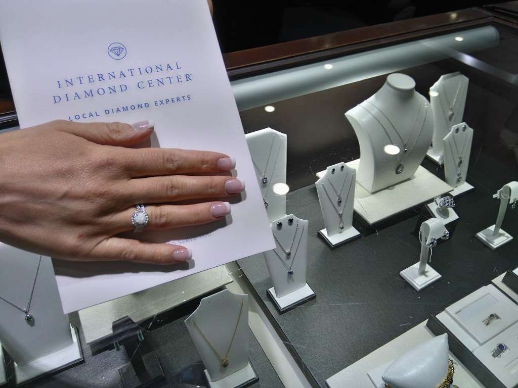 International Diamond Center | 4104 Millenia Blvd #105, Orlando, FL 32839 | Phone: (407) 903-9494