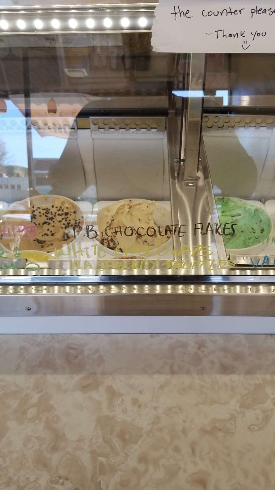 Cup & Cone Ice Cream | 4874 Topanga Canyon Blvd, Woodland Hills, CA 91364 | Phone: (818) 436-2805