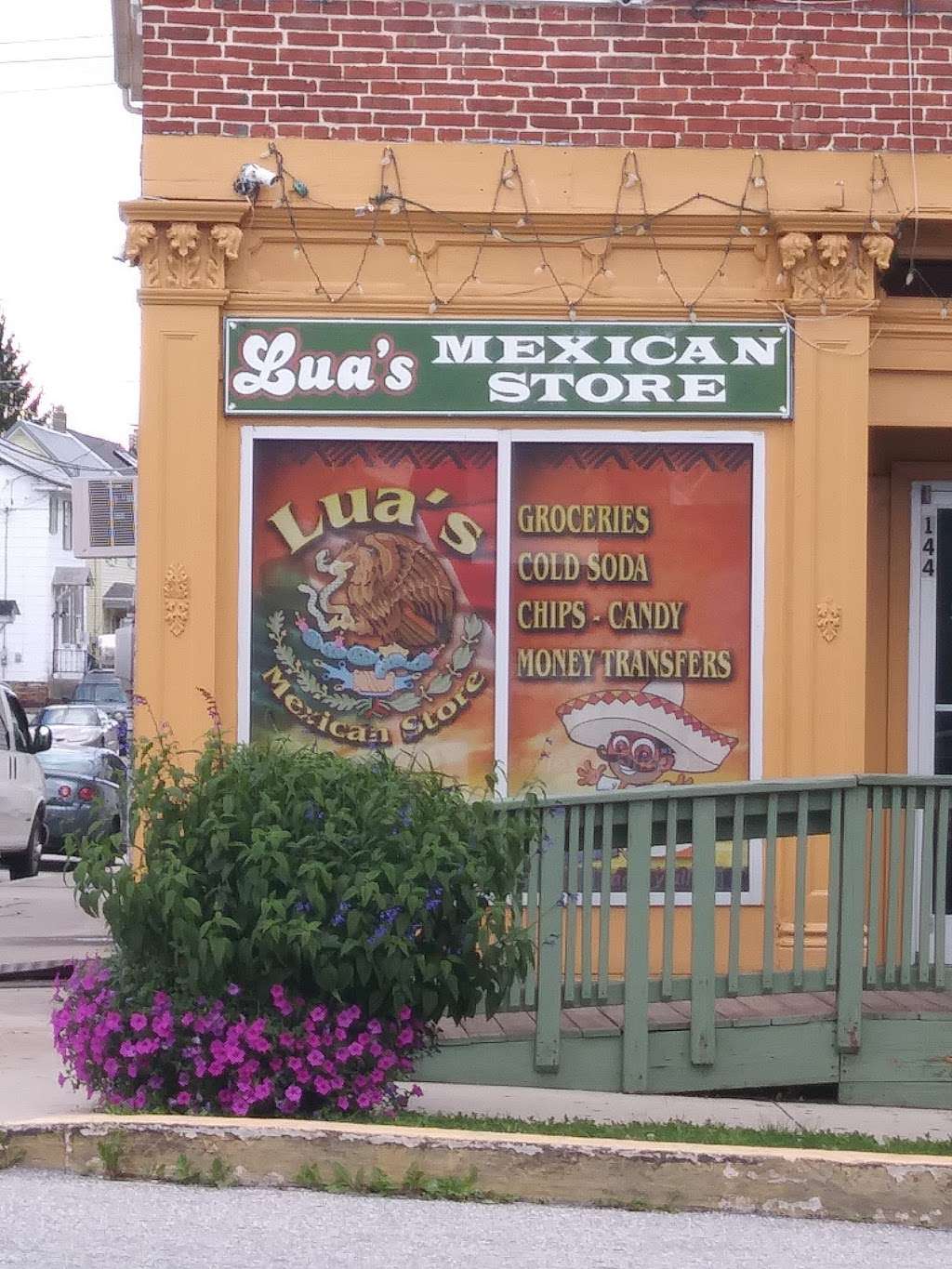 Luas Mexican Store | 144 Main St, York Springs, PA 17372, USA | Phone: (717) 528-7047