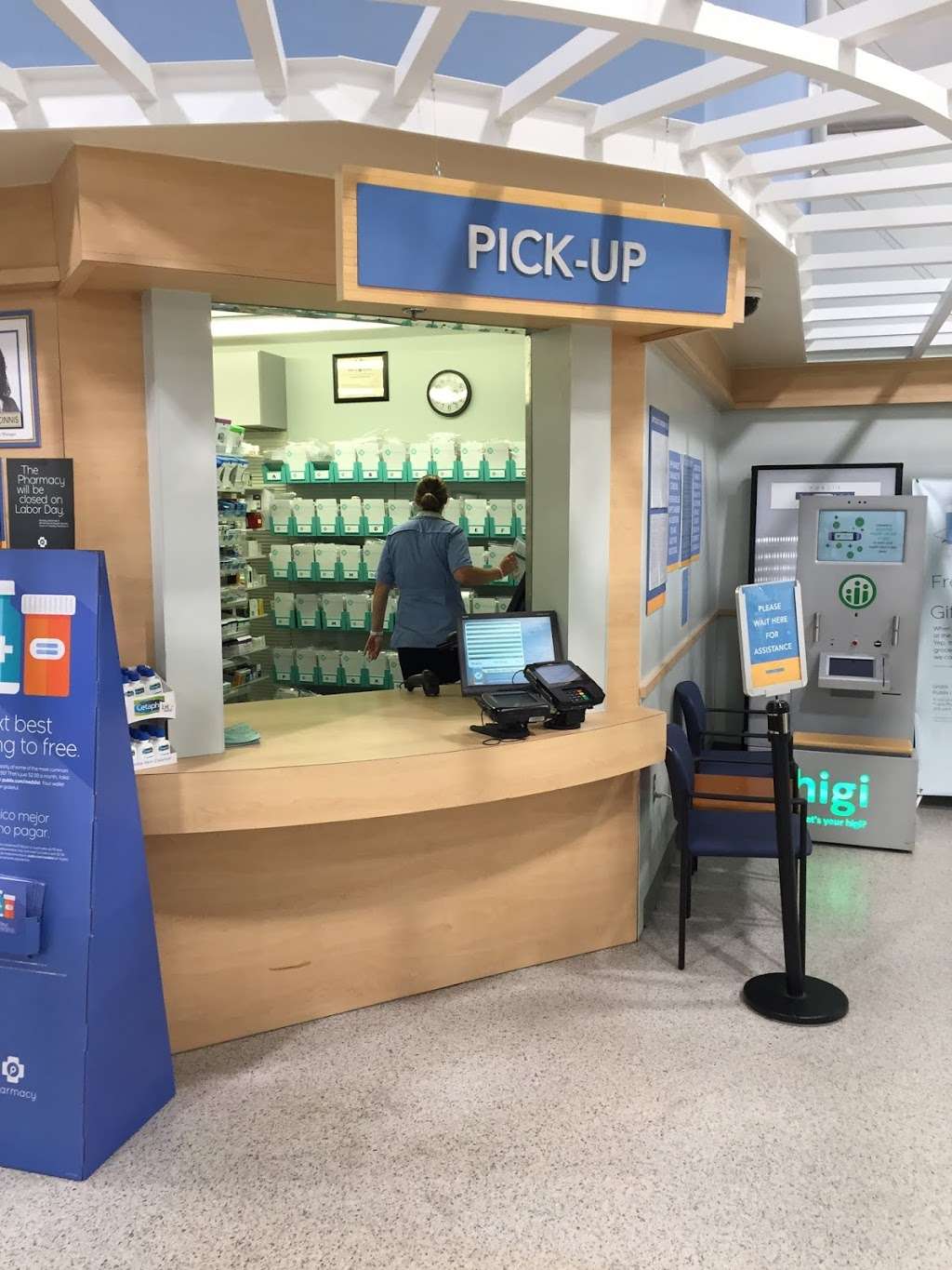 Publix Pharmacy at Rio Pinar Plaza | 409 S Chickasaw Trail, Orlando, FL 32825, USA | Phone: (407) 277-1754