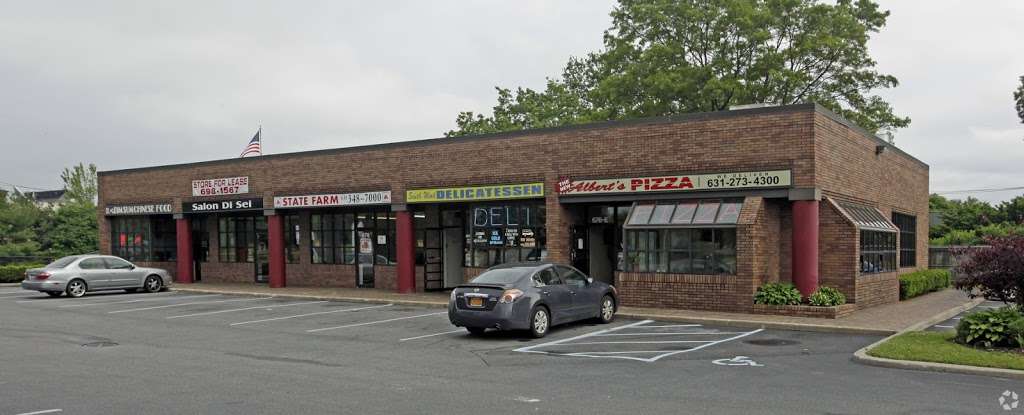 Alberts Pizza | 676 Motor Parkway E, Hauppauge, NY 11788, USA | Phone: (631) 273-4300
