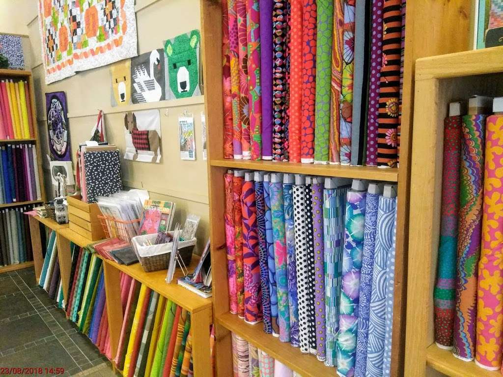 Mouse Creek Quilts | 2212 U.S. 9, Howell, NJ 07731 | Phone: (732) 294-7858