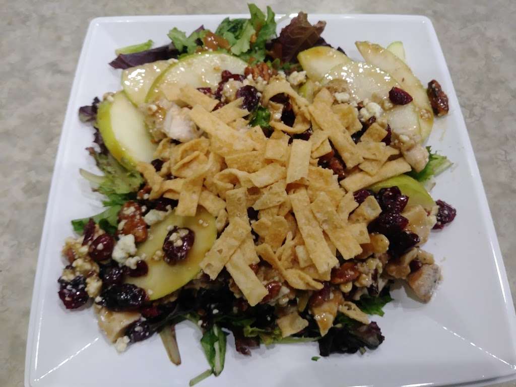 Saladworks | 443 S Broad St, Lansdale, PA 19446, USA | Phone: (215) 361-9800