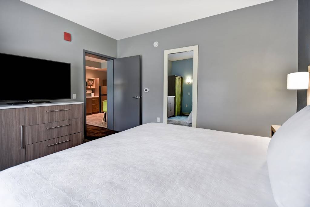 Home2 Suites by Hilton San Francisco Airport North | 550 Gateway Blvd, South San Francisco, CA 94080 | Phone: (650) 822-1000