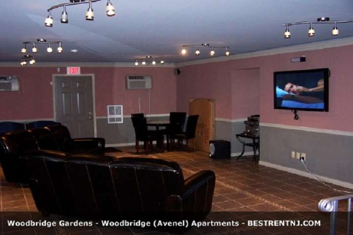 Woodbridge Gardens | 305 Village Dr, Avenel, NJ 07001, USA | Phone: (732) 388-2211