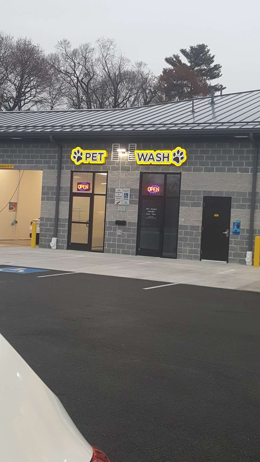 AMG Car And Pet Wash | 1317 Dual Hwy, Hagerstown, MD 21740, USA | Phone: (240) 707-6796